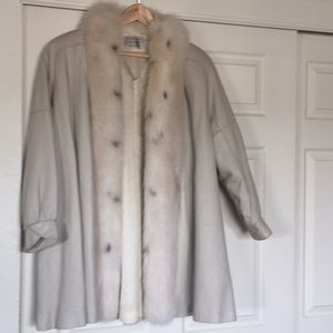 Faverio G. Pelle Puna lamb leather swing vintage coat with Fox trim medium
